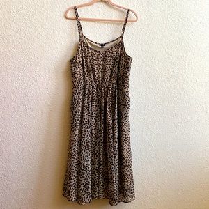Torrid size 0x animal print dress